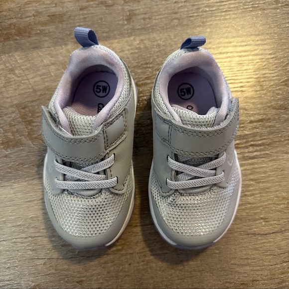 NWOB Cat & Jack Velcro WIDE Toddler Girls Sneakers - Picture 5 of 7